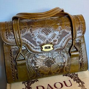 Vintage Flores Tooled Leather Bag – Floral Design, Boho Chic